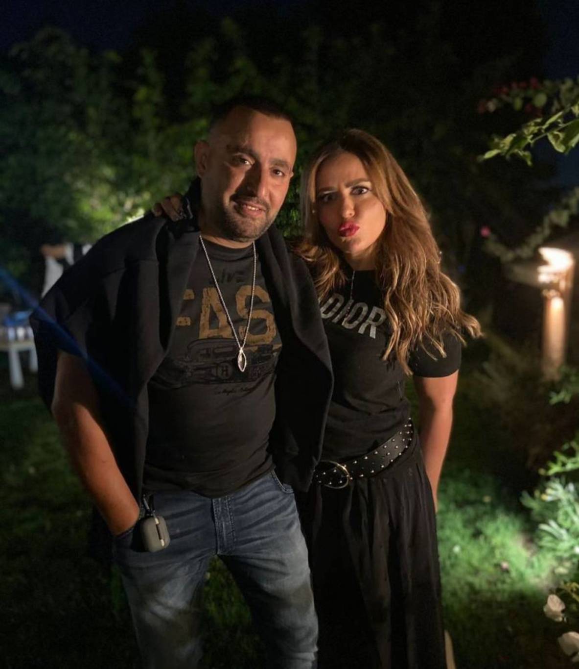 أحمد السقا يكشف حقيقة منشوراته (فيديو)