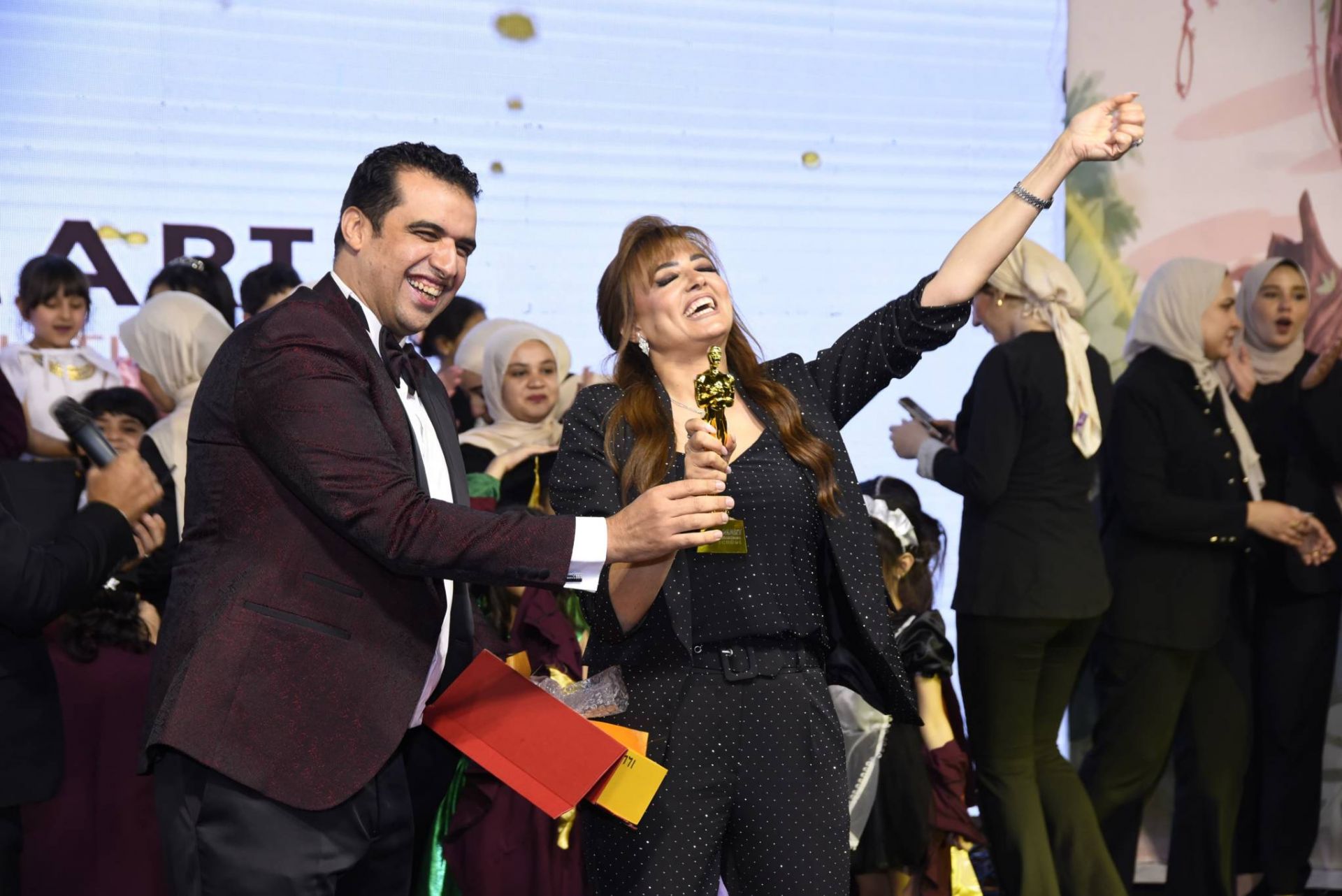 بشرى سعيدة في حفل تكريمها بشرى سعيدة في حفل تكريمها