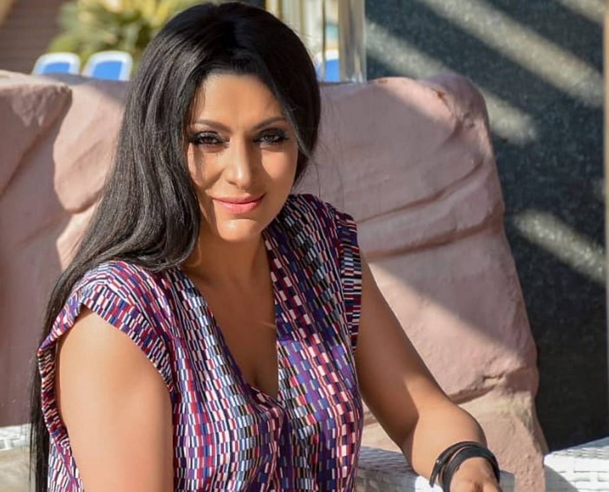 مايا نصري تعلّق على عودتها للغناء بعد غياب عشر سنوات (فيديو)