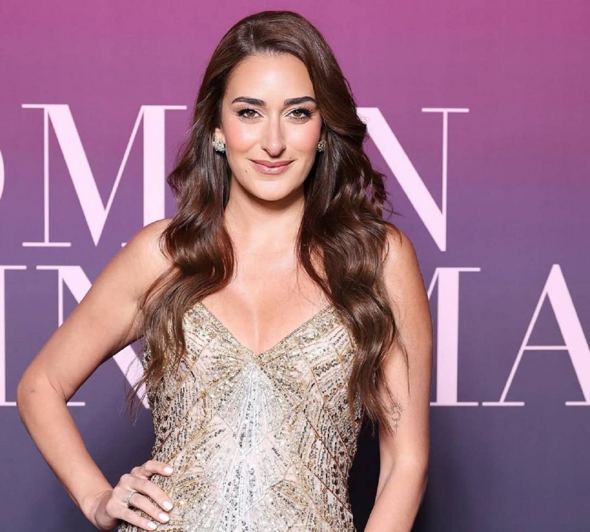 أمينة خليل تثير تساؤلات الجمهور في ظهورها الأول بعد الزواج