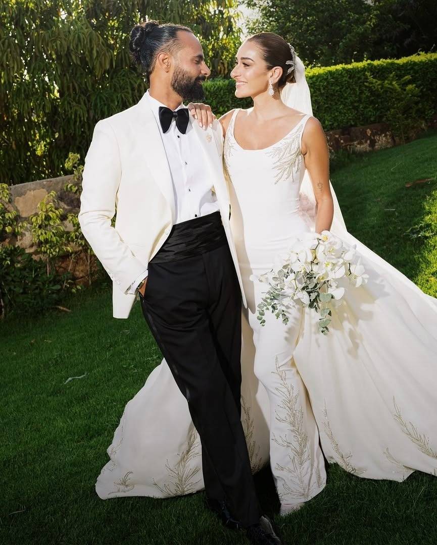 أمينة خليل تحتفل بزفافها الى المصور أحمد زعتر (فيديو وصور)