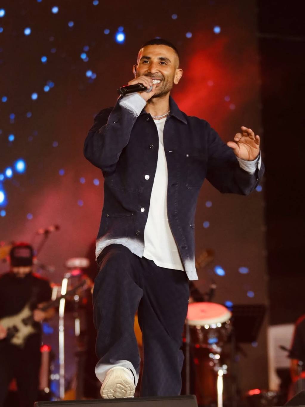 أحمد سعد يثير الجدل حول اعتزاله الغناء