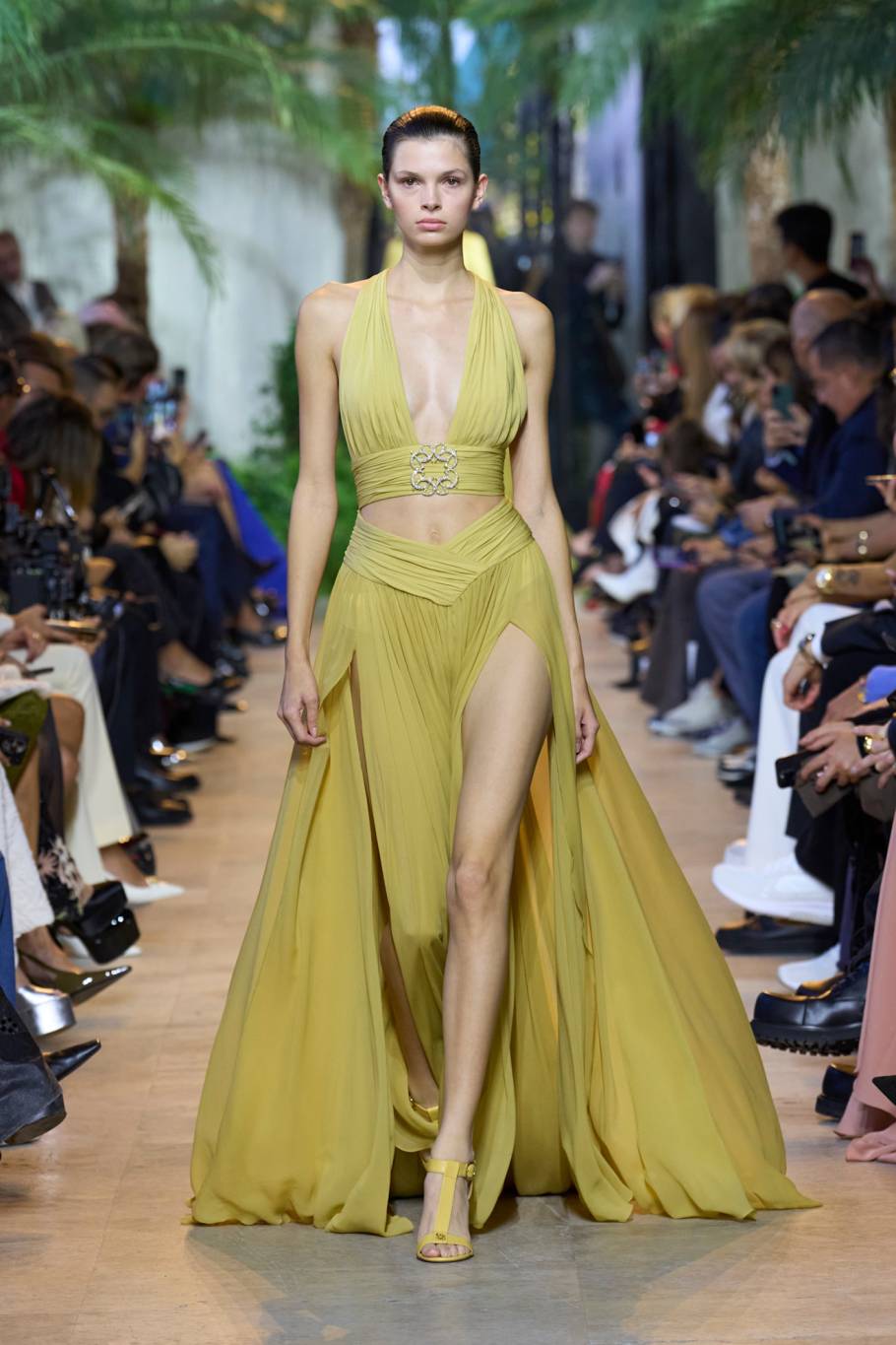 إيلي صعب Elie Saab إيلي صعب Elie Saab