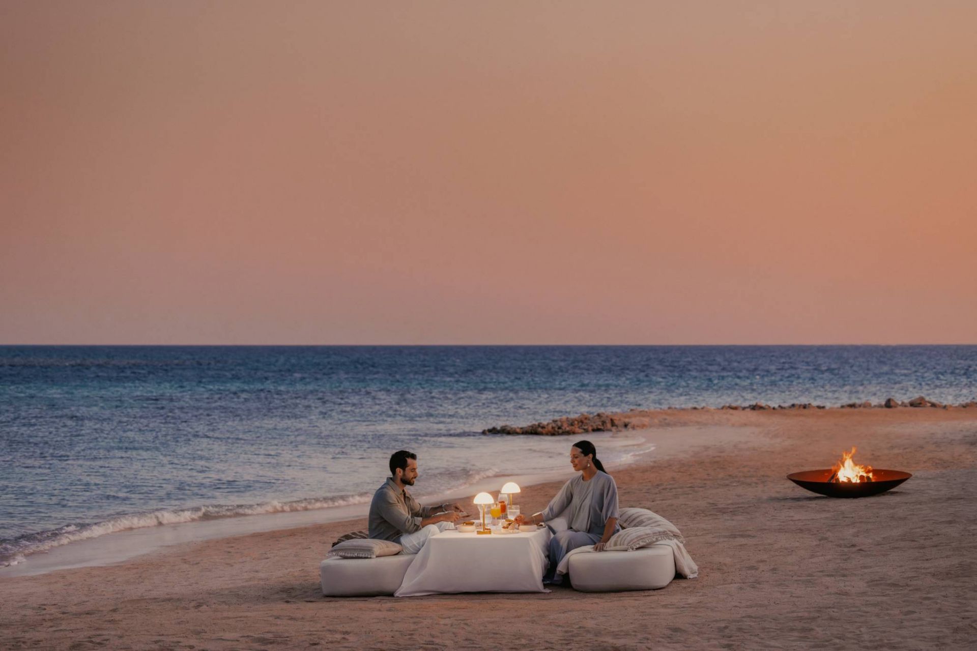 Thuwal Beach Dining Firepit Thuwal Beach Dining Firepit