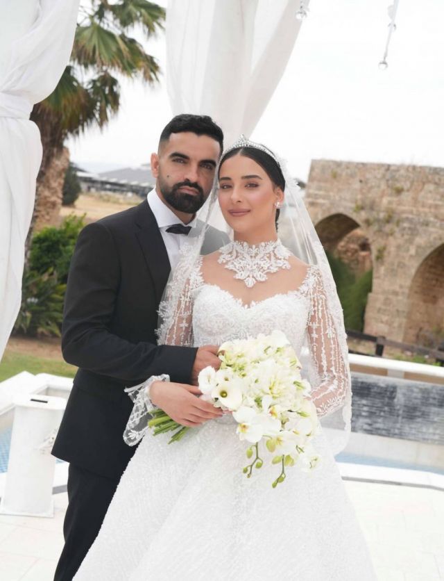 إيهاب خليل وعروسه