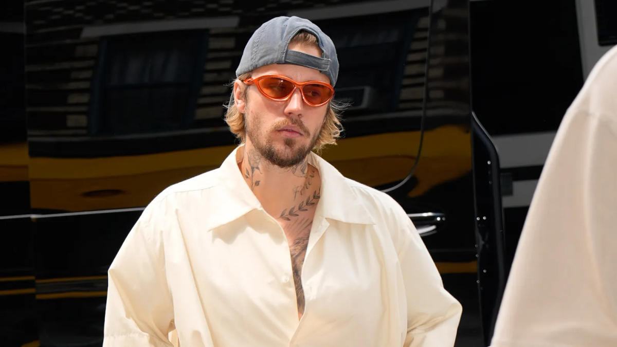 جاستن بيبر يواصل تبرير أفعاله المثيرة للجدل: 