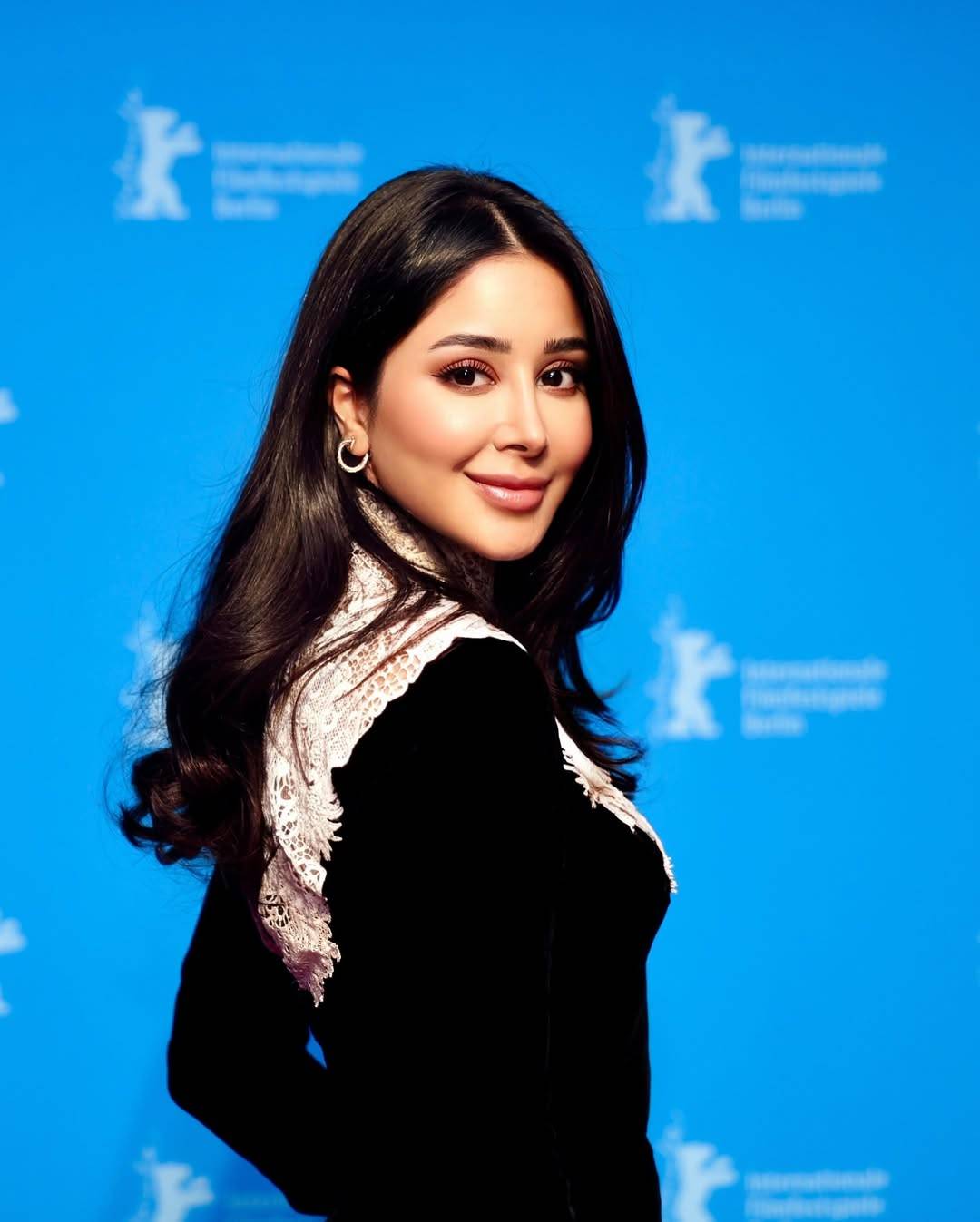 تفاعل كبير مع تصريحات أسيل عمران عن الزواج والإنجاب والشهرة