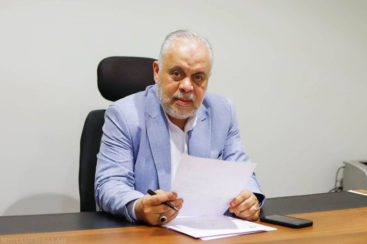 زوجة فنان مصري تحرر محضراً باختفائه وأشرف زكي يكشف الحقيقة!