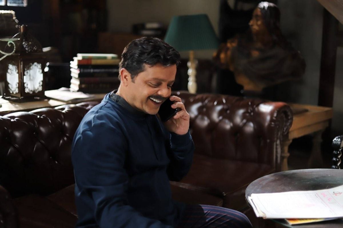 محمد هنيدي يكشف حقيقة خضوعه لعملية جراحية خطرة