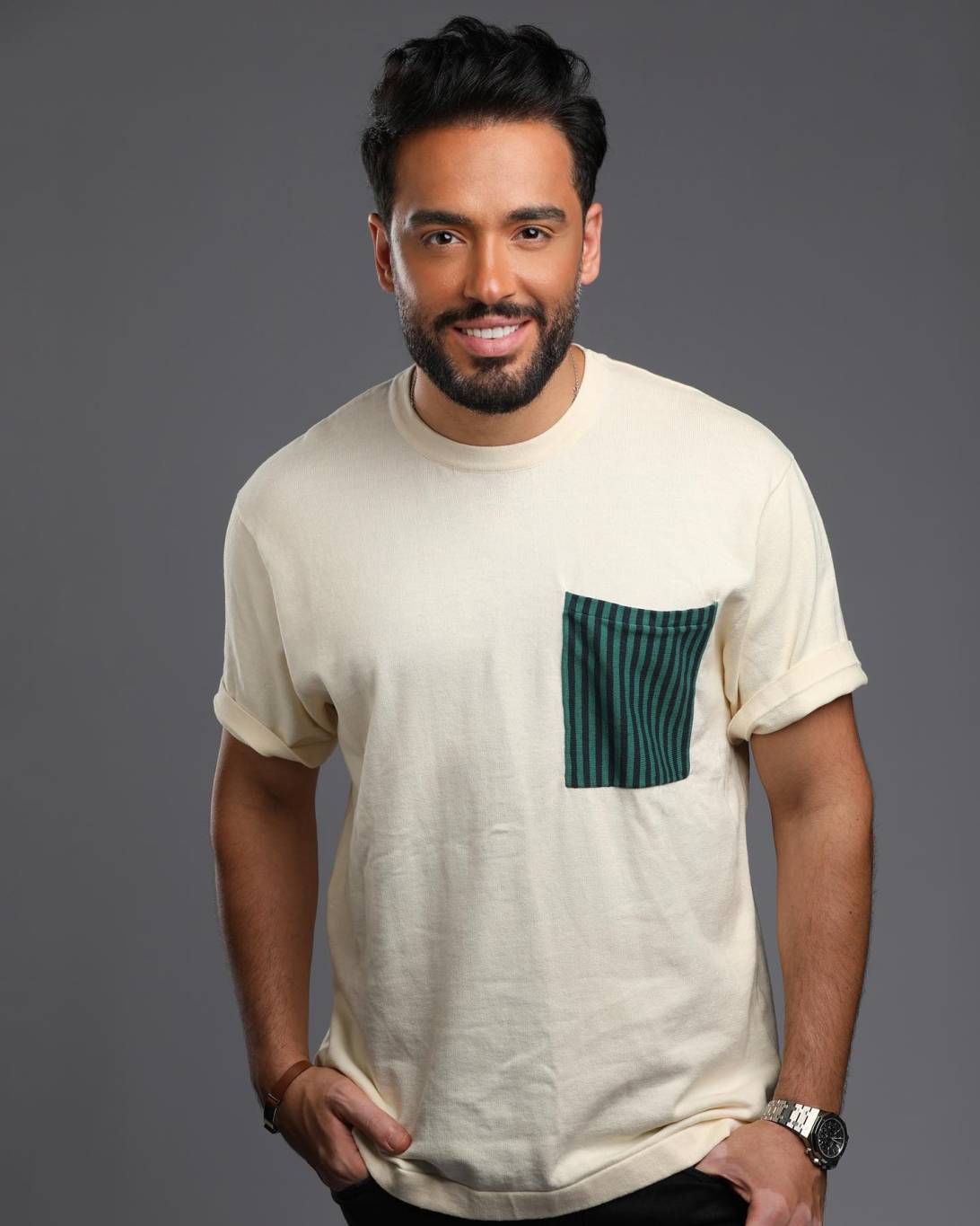 رامي جمال يتحدث عن المنافسة مع عمرو دياب (فيديو)