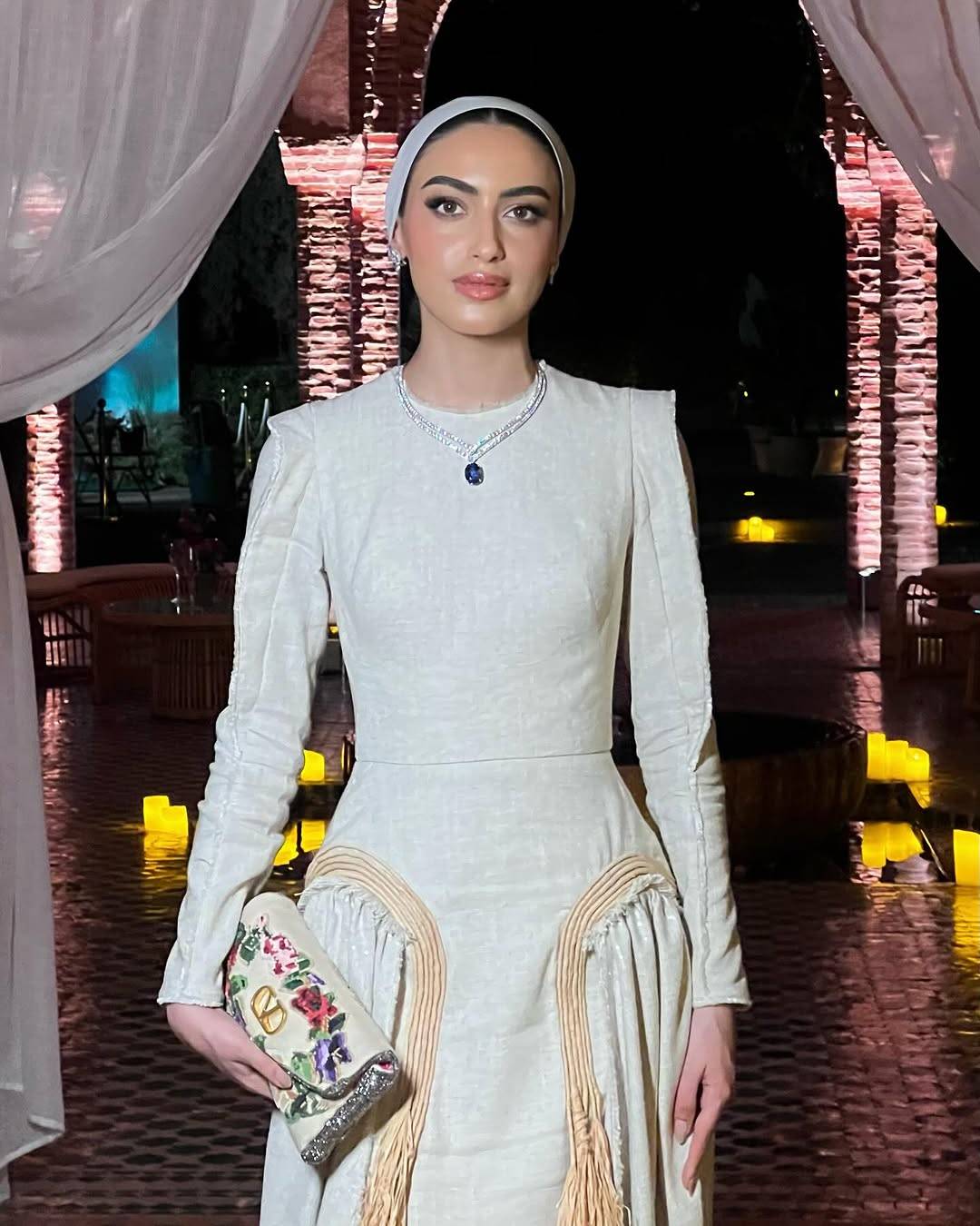 يارا النملة بإطلالة cowboy عصرية في ماربيلا