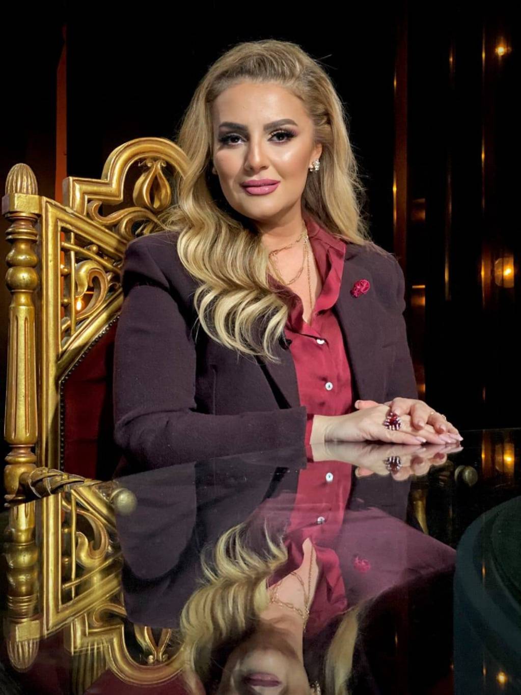 رانيا محمود ياسين تدعم أنغام بعد تصريحاتها في 