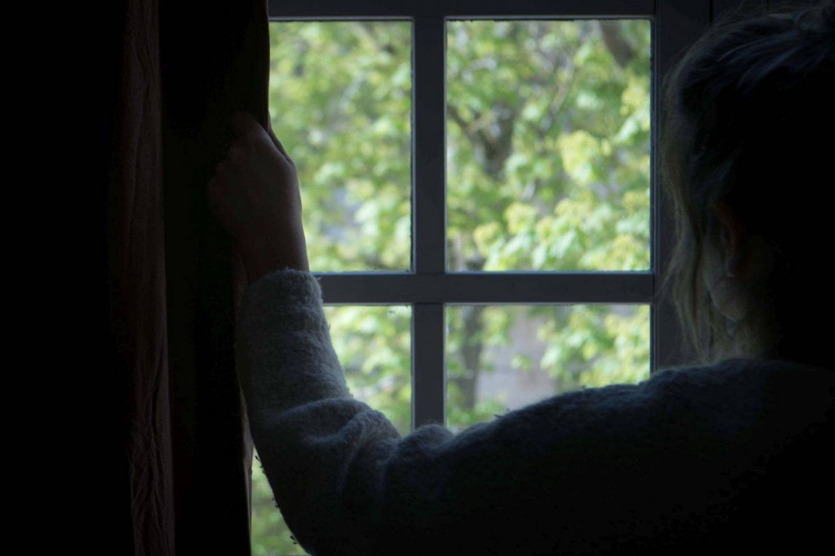 نجمة مصرية تُصاب بورم في المخ بعد وفاة ابنها