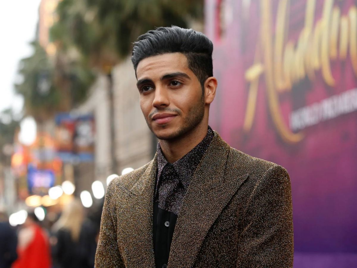 مينا مسعود يكشف رأيه في المقارنة بين أحمد السقا وتوم كروز (فيديو)