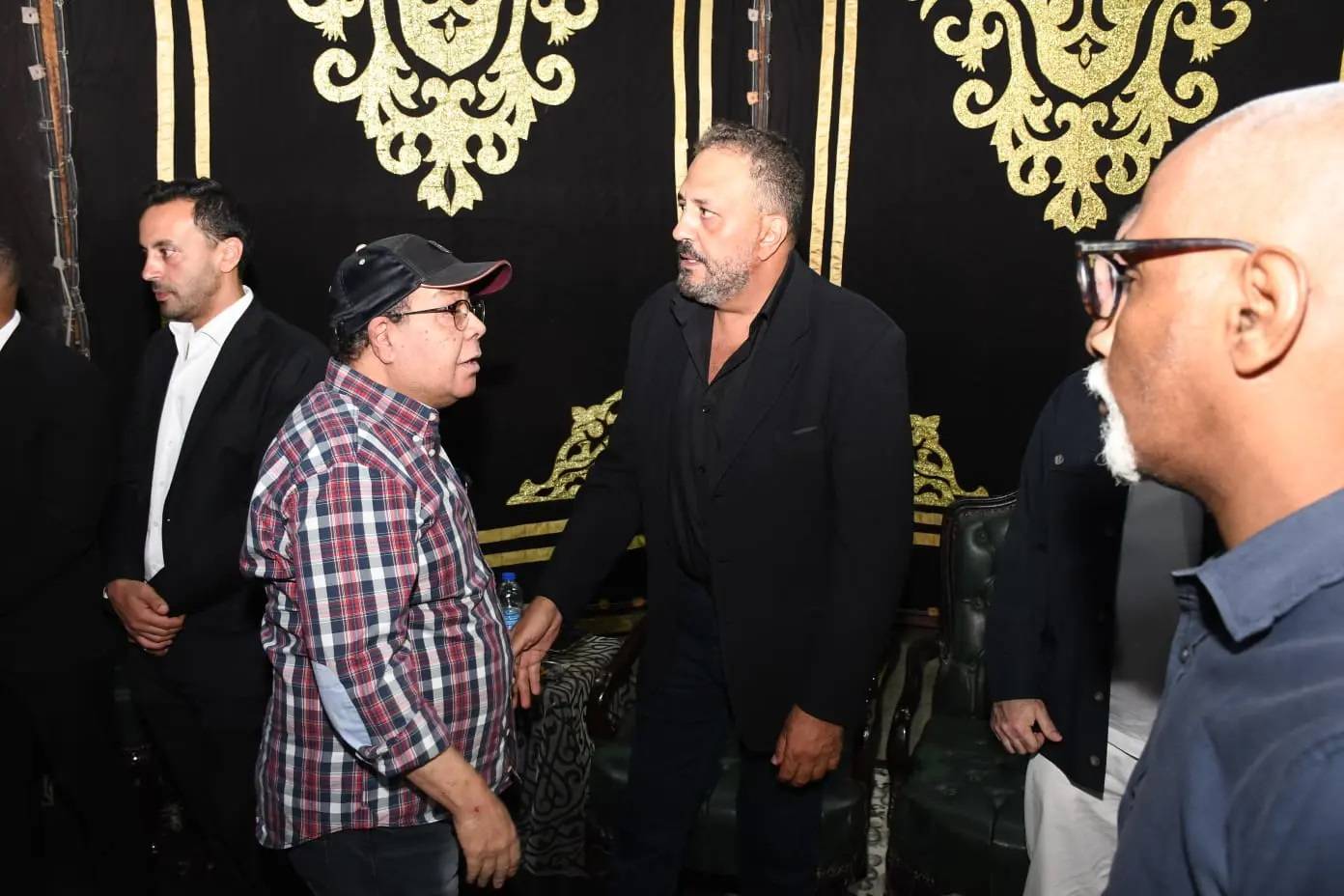أحمد آدم وخالد سرحان في العزاء أحمد آدم وخالد سرحان في العزاء