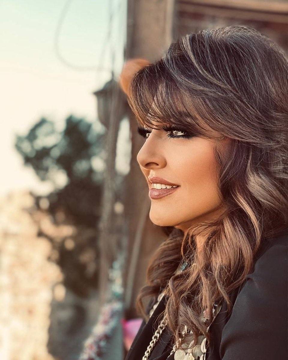 هالة صدقي بمنشور مثير عن نكران الأصل