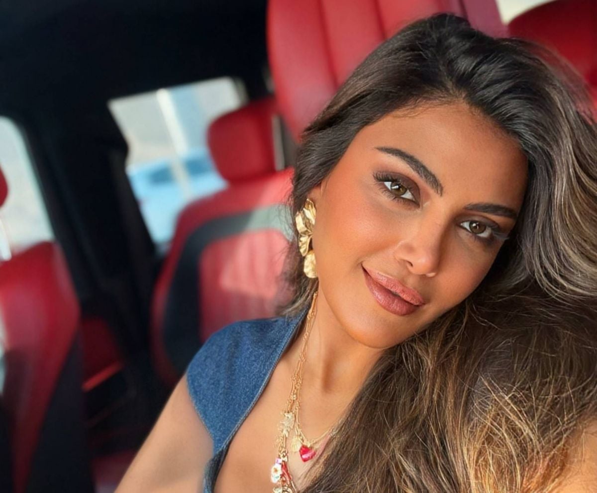 ريهام حجاج تعلّق على الأحداث الجارية برسالة طريفة