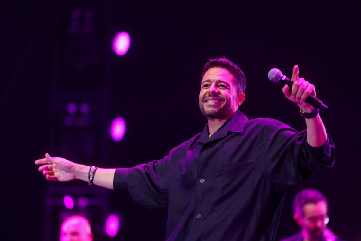 محمد حماقي يشعل حفله في 