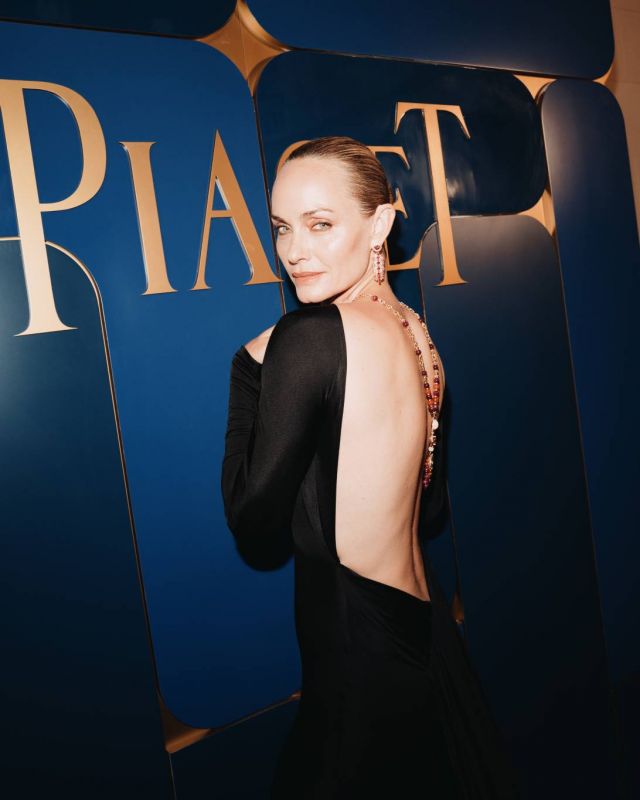 AMBER VALLETTA