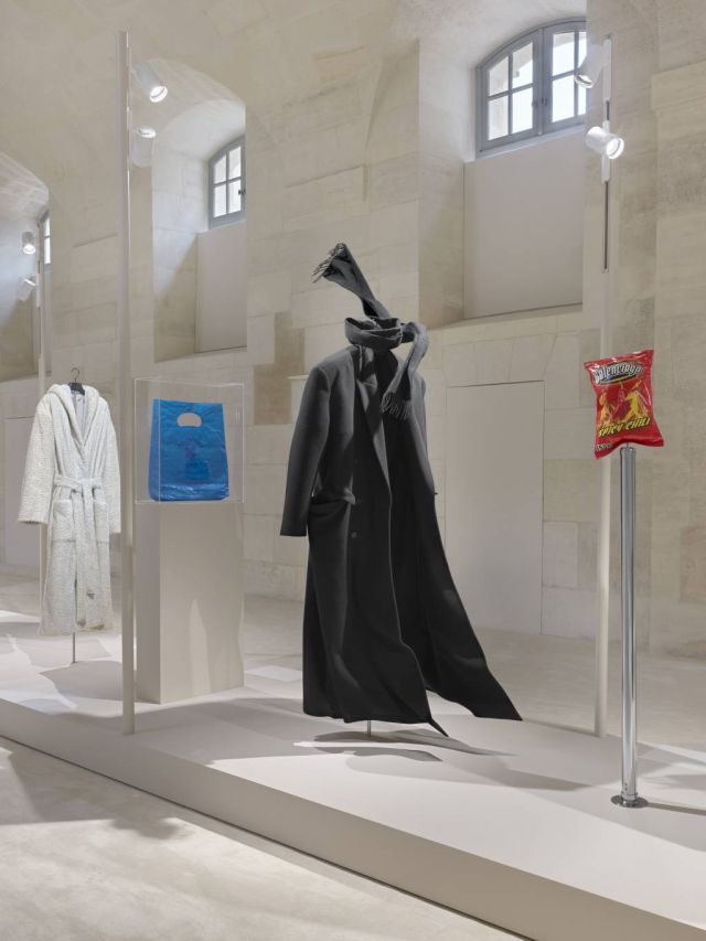 BALENCIAGA BY DEMNA EXHIBITION