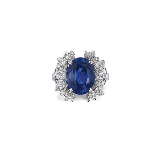 CHAUMET Jewels by Nature Carnation Ring