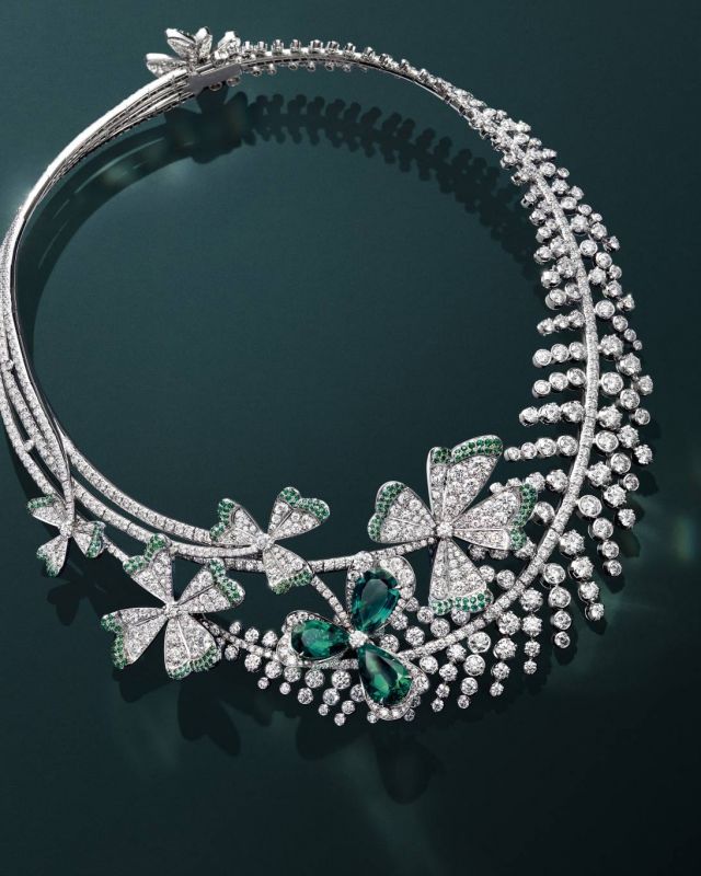 CHAUMET Jewels by Nature Clover & Fern Necklace