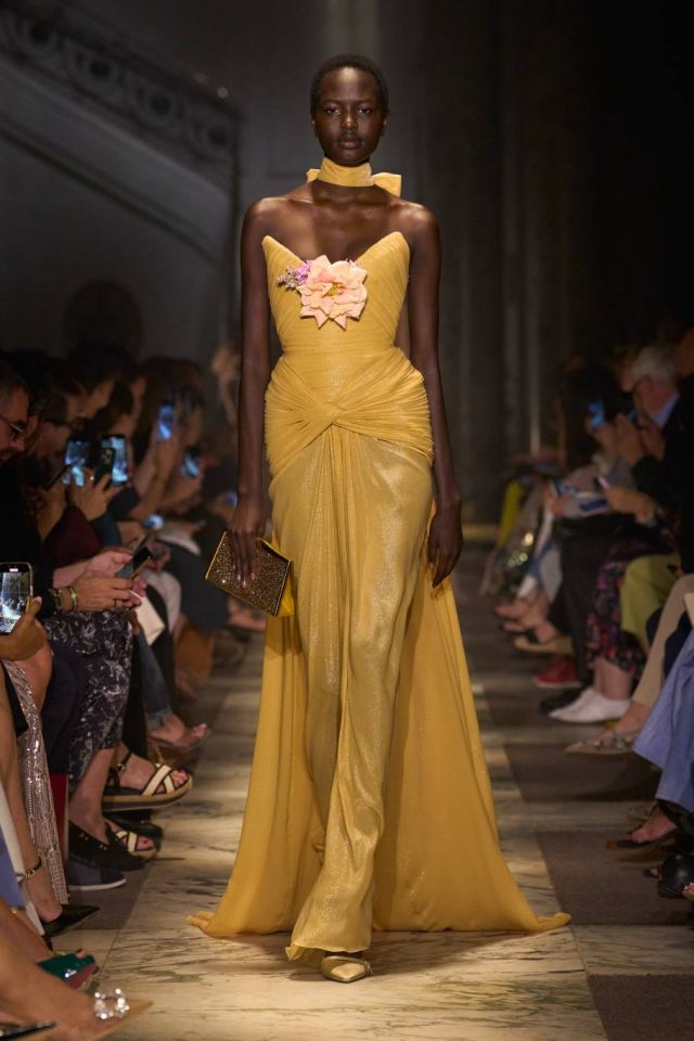 ELIE SAAB