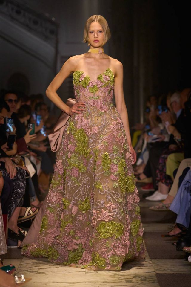 ELIE SAAB