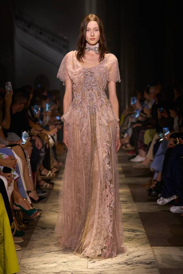 ELIE SAAB