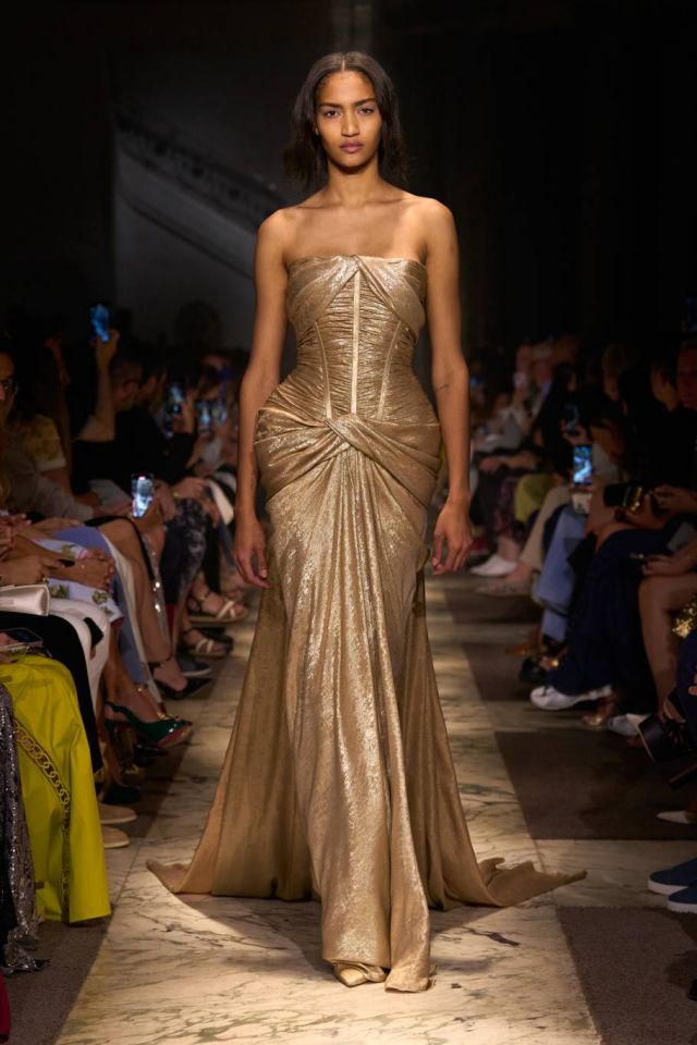ELIE SAAB