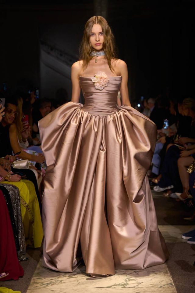 ELIE SAAB