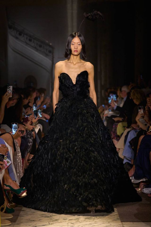 ELIE SAAB
