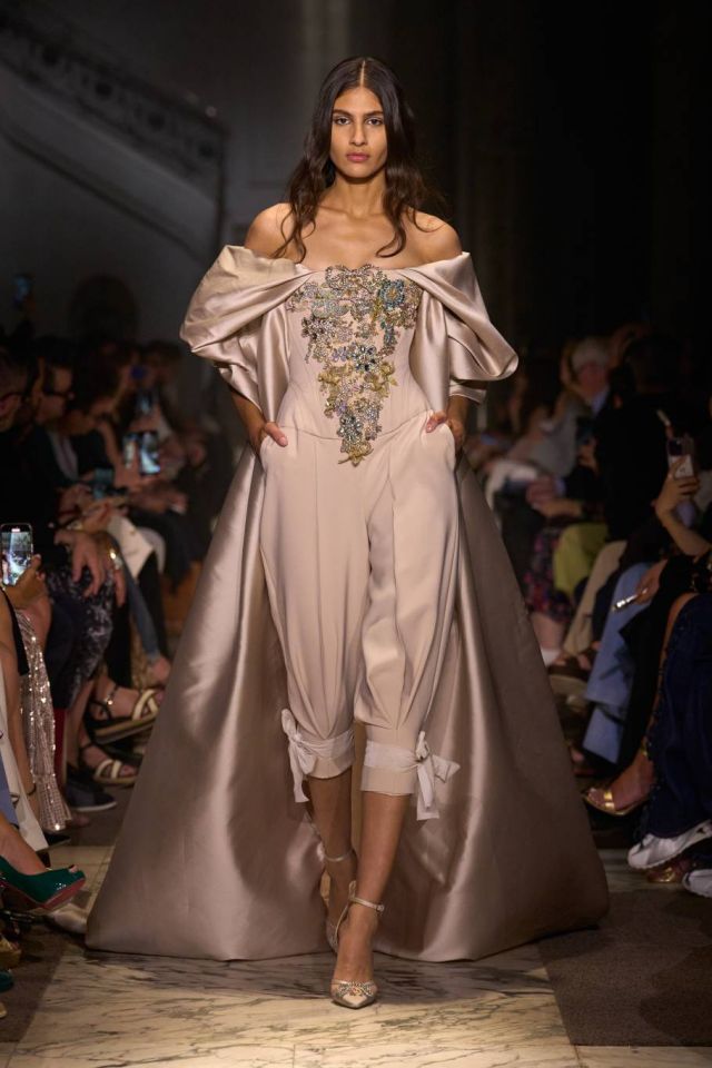 ELIE SAAB