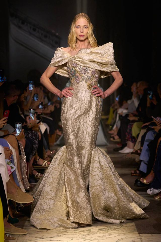 ELIE SAAB