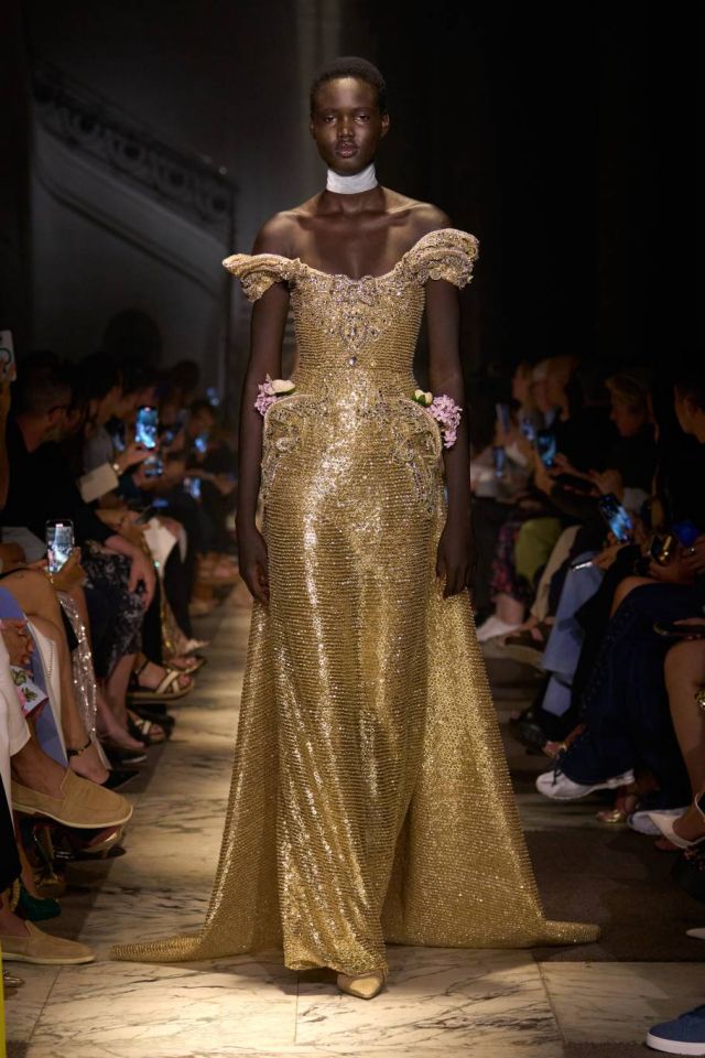ELIE SAAB