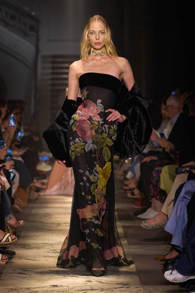 ELIE SAAB