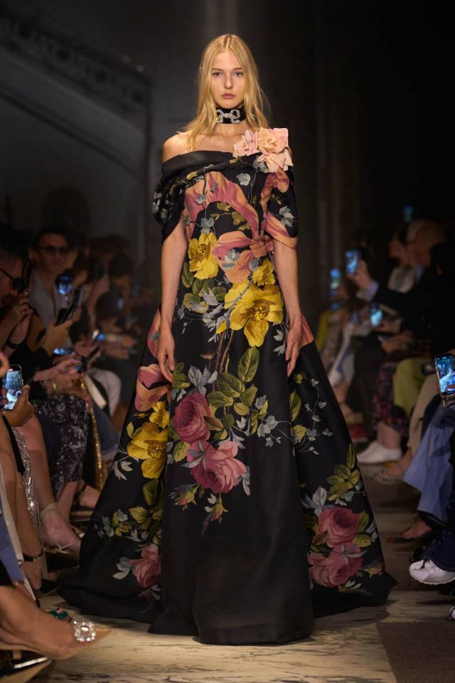 ELIE SAAB