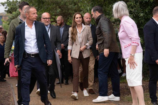 كيت ميدلتون في زيارة الى المستشفى