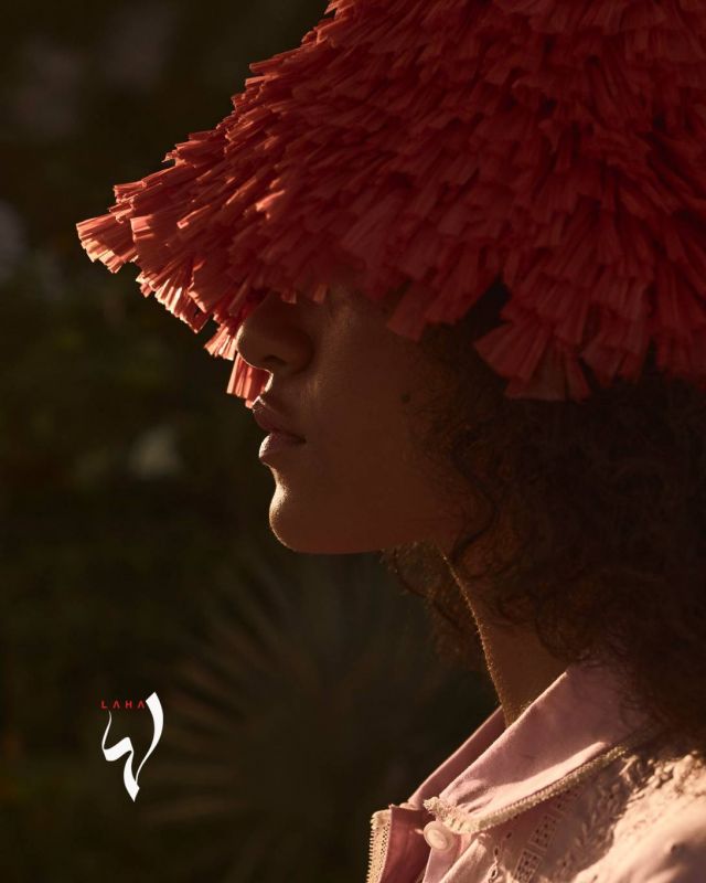 إطلالة كاملة من Prada