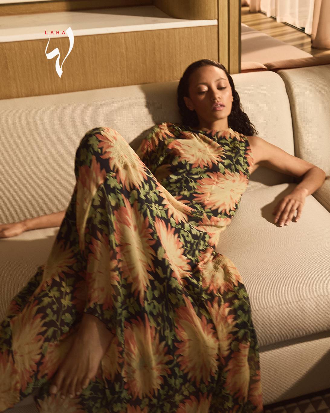 إطلالة كاملة من Loewe إطلالة كاملة من Loewe