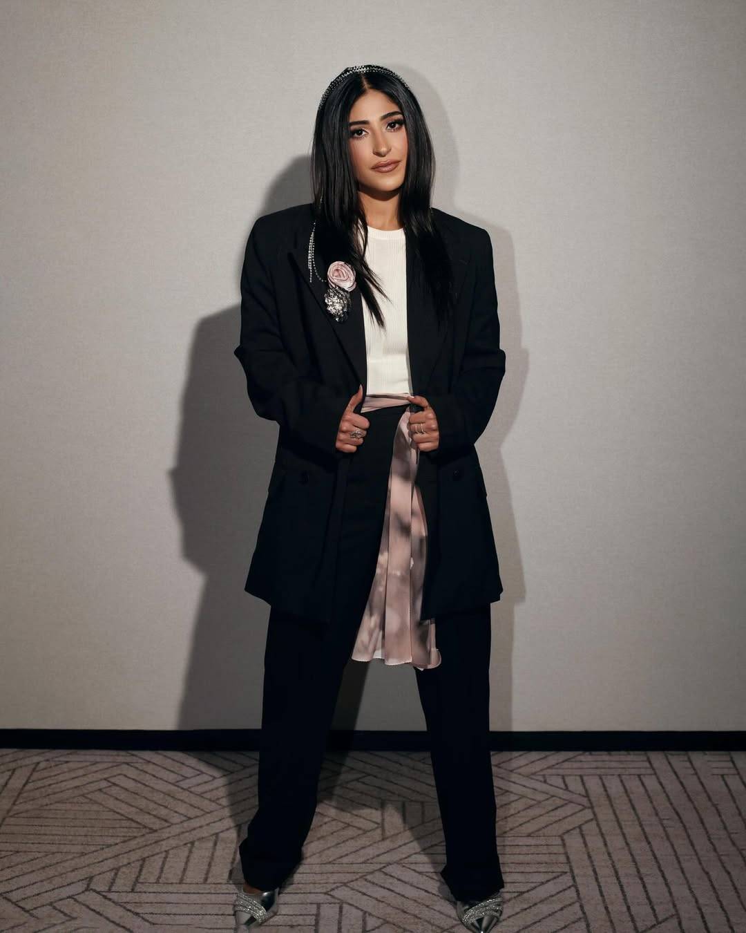 بين الهجوم والدفاع عنها... هكذا علقت مي العيدان على توقيف شجون الهاجري في قضية مخدرات