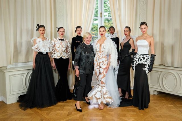 يانينا كوتور الأزياء الراقية خريف وشتاء 2025 - 2026 Yanina Couture يانينا كوتور الأزياء الراقية خريف وشتاء 2025 - 2026 Yanina Couture