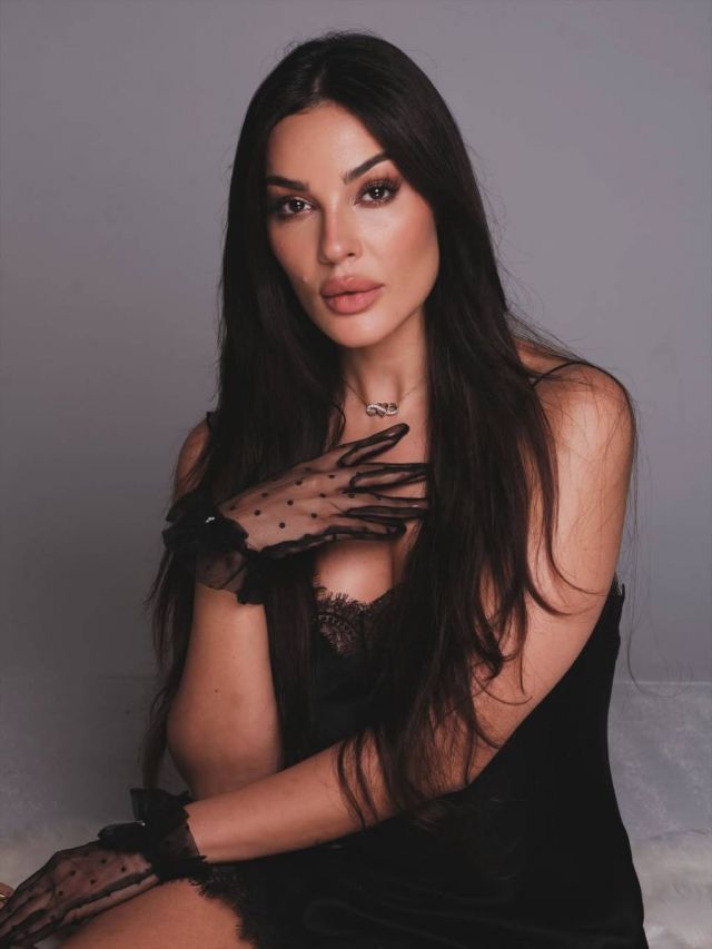 ابنة نادين نسيب نجيم تتغيّر وتصبح أكثر جرأة