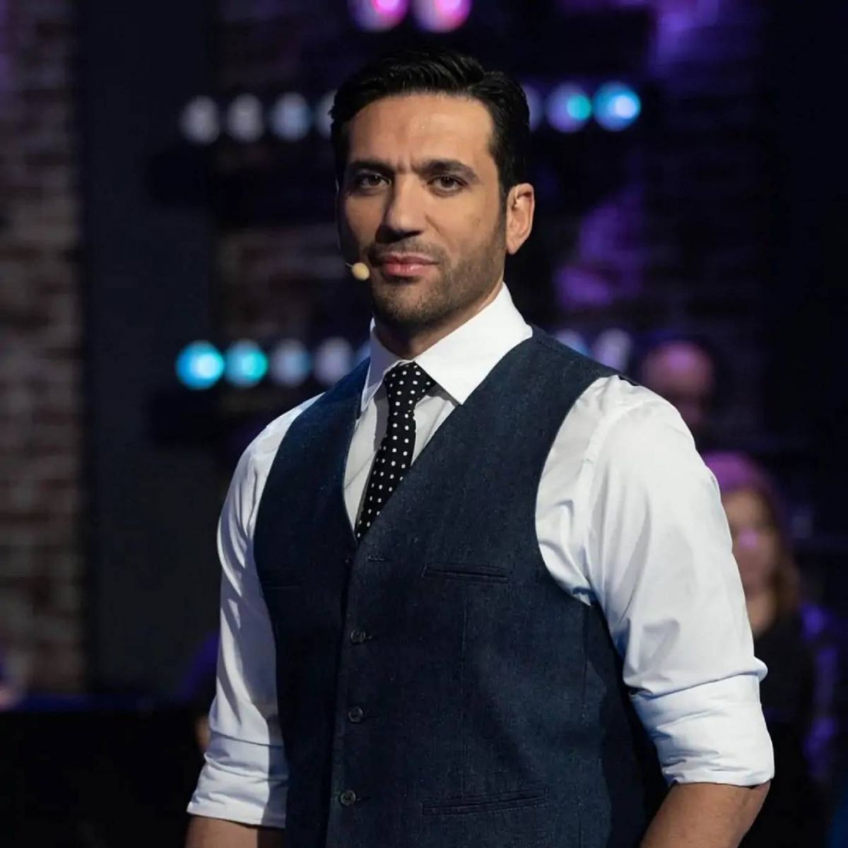 حسن الرداد يوضح تفاصيل إصابته في قدمه (فيديو)