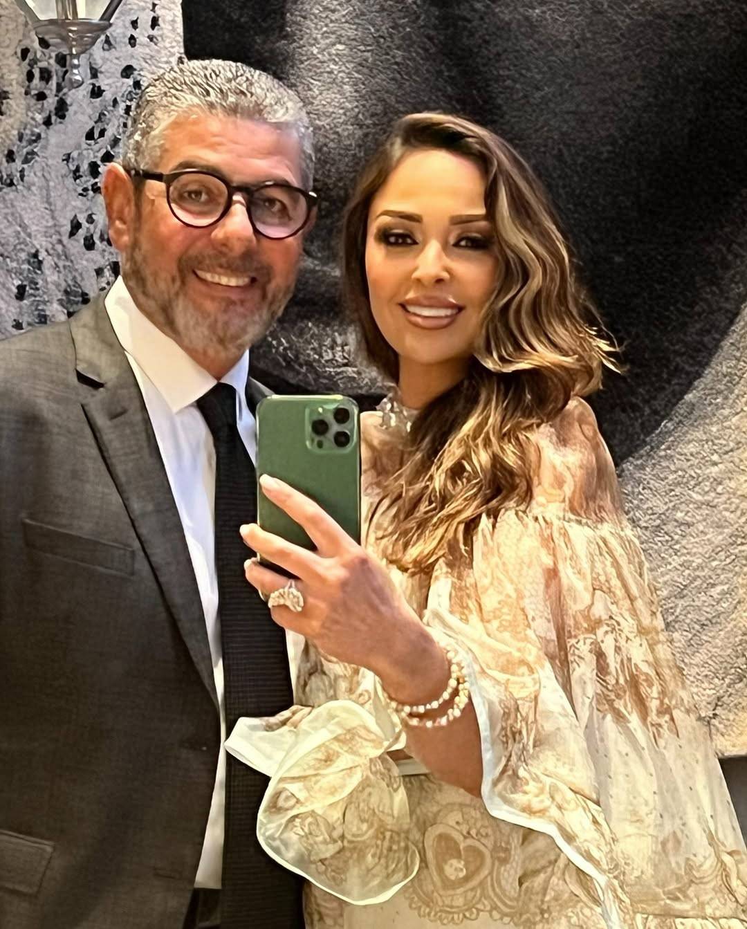 داليا البحيري تحتفل بميلاد زوجها برسالة رومانسية