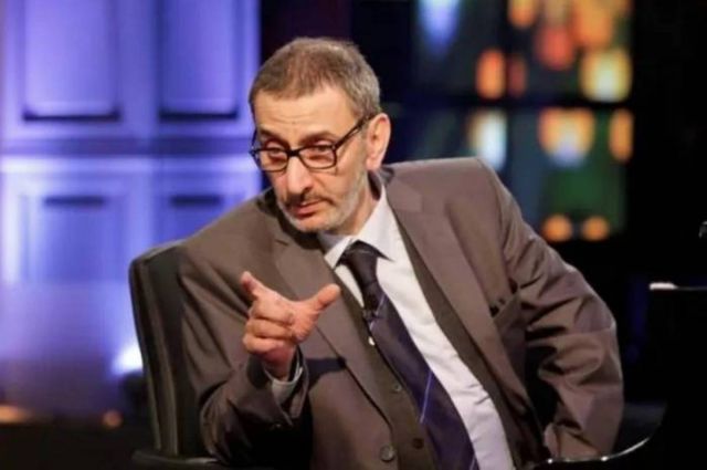 في وداع زياد الرحباني... النجوم يتحدثون عن تأثيره وفنان يبكي على المسرح (فيديو)