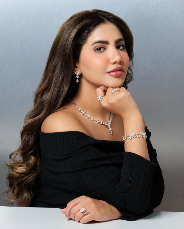 نور ستارز نور ستارز