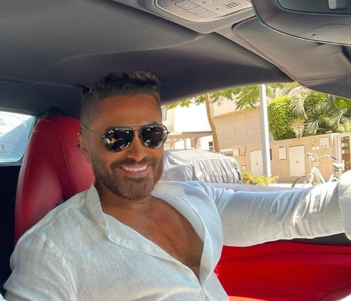 فيديوهات تامر حسني ومحمد رمضان في الساحل تثير ضجة (فيديو)