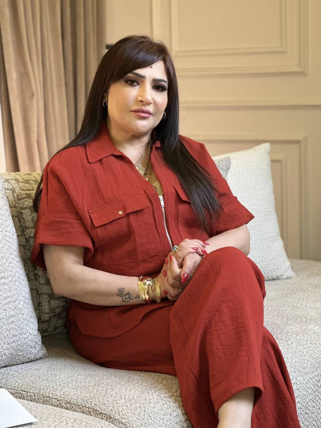 بدرية طلبة تقاضي شخصًا شهّر بها على مواقع التواصل (فيديو)