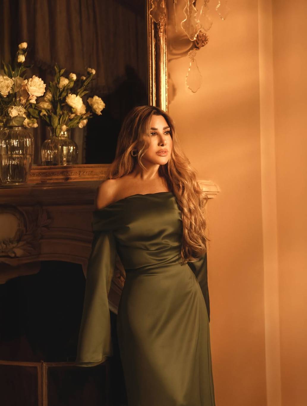 نجوى كرم ترقص وتغني في حفل زفاف ابن شقيقها (فيديو)